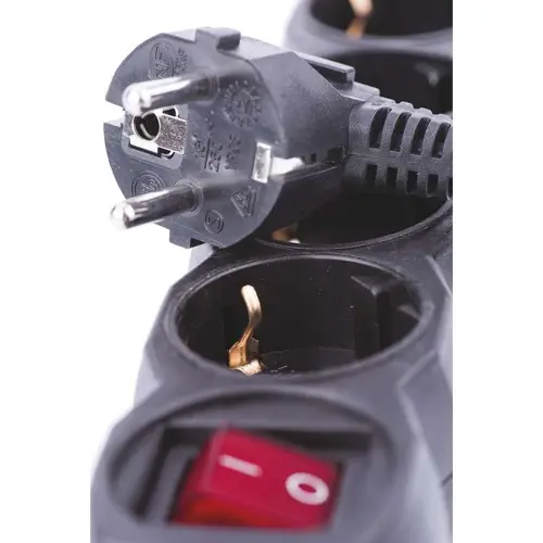 Kabel produžni EMOS, 4 mjesta, 1mm2, s prekidačem, 5m, crni-1