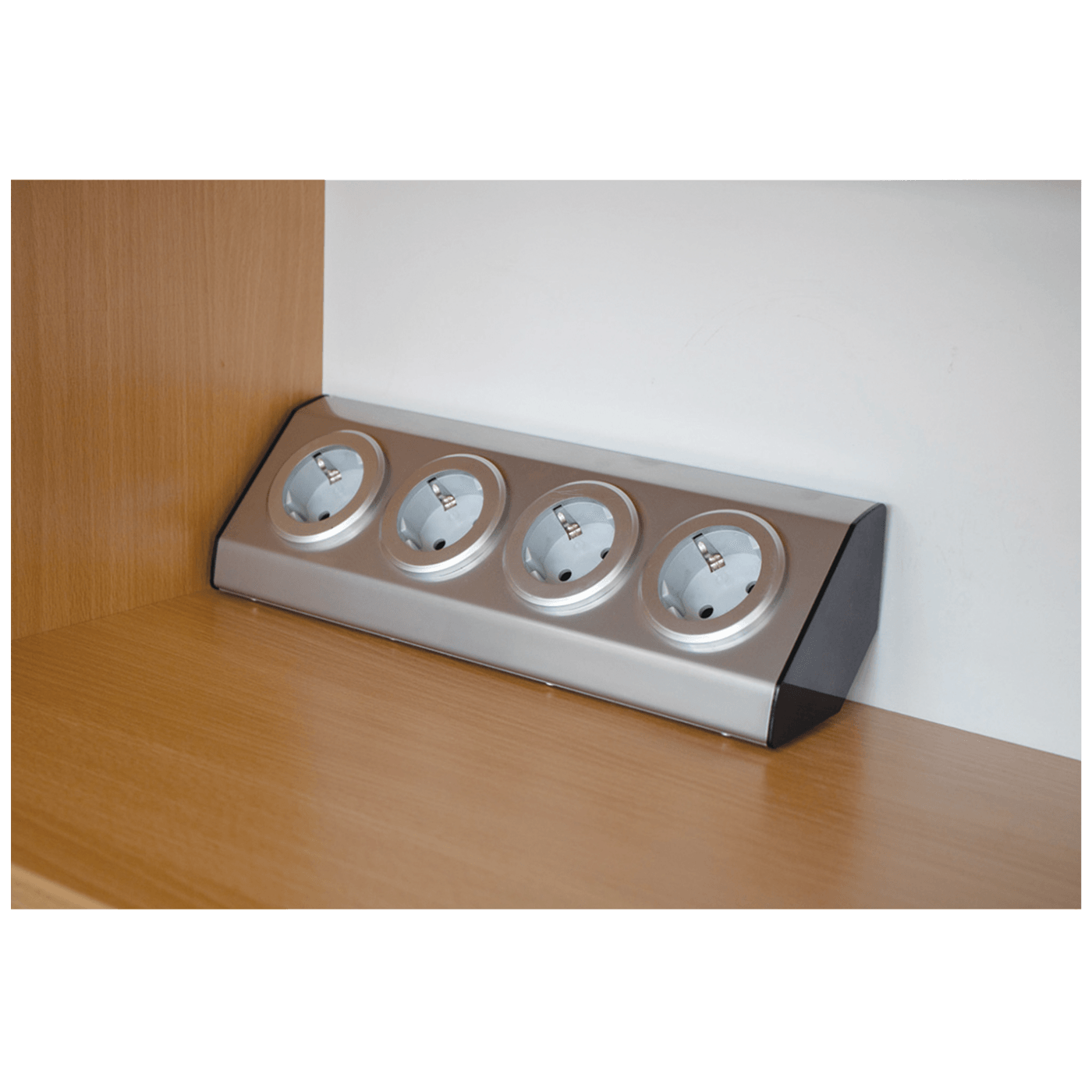 Strujni razdjelnik HOME KNV 04 sa 4 utičnice, INOX-2