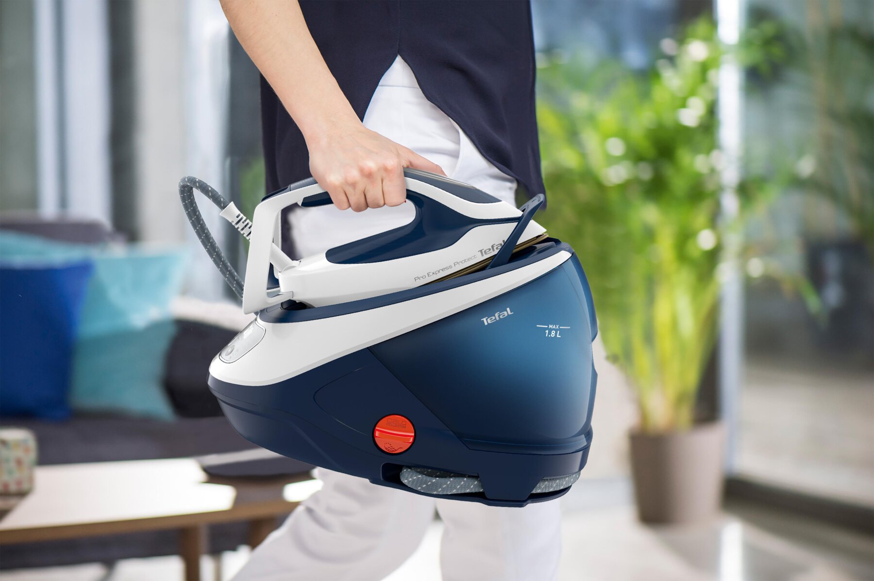 Parna postaja TEFAL GV9221E0-3