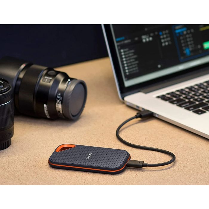 Prijenosni SSD Extreme PRO SanDisk 4 TB - brzine čitanja / pisanja do 2000 MB/s, USB 3.2 Gen 2x2-16