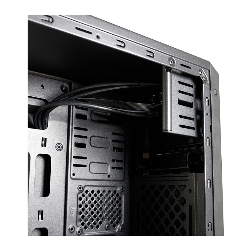 Kućište LC-POWER LC-7040B-ON (metal, plastika, 1x 5.25", 2x 3.5", 2x 2.5", 7 pci utora, 2x usb 3.0, 2x usb 2.0, hd audio, 4 ventilatora, atx, micro-atx, mini-itx)-7