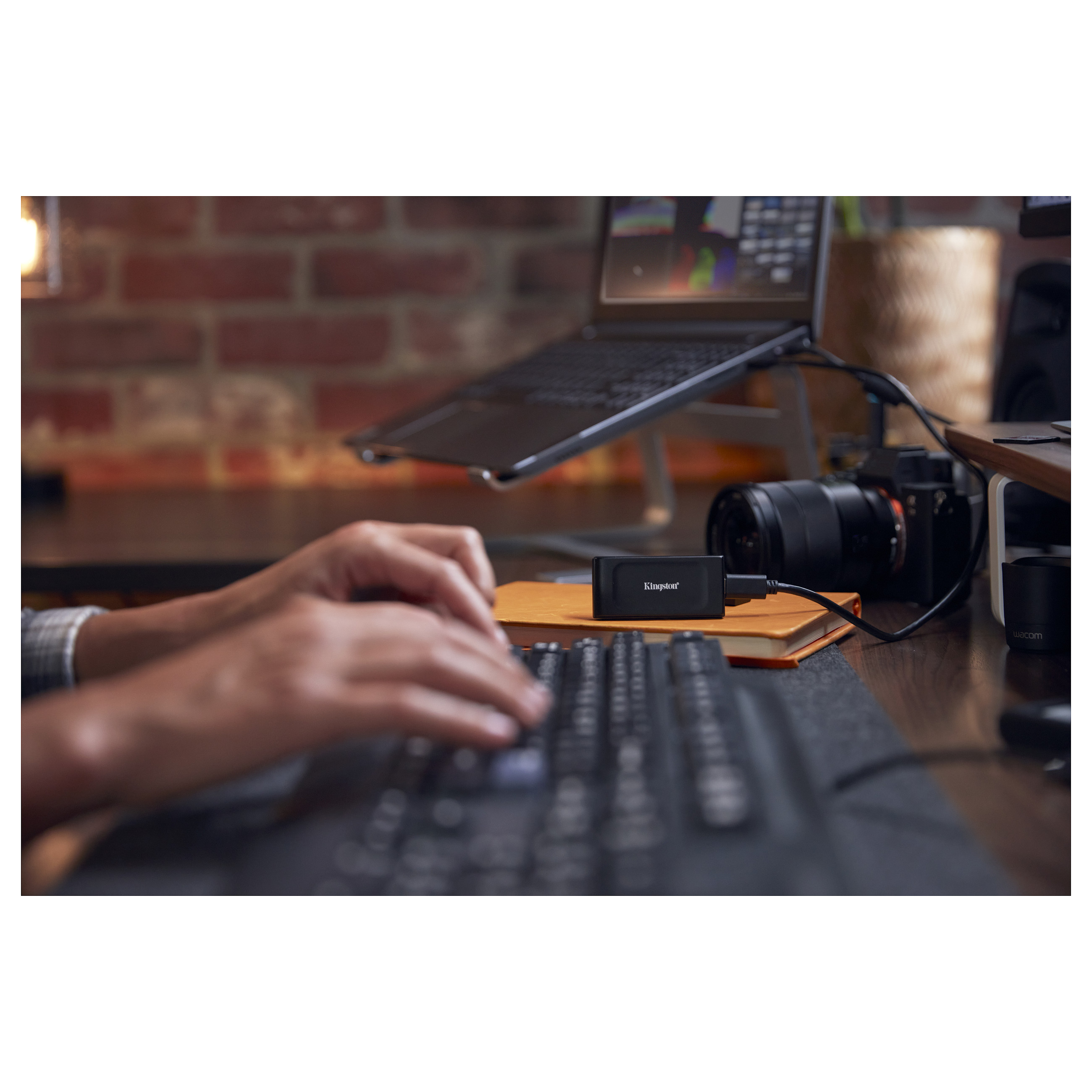 Vanjski SSD KINGSTON XS1000 (2TB, USB 3.2 Gen 2, USB-C, crni)-18