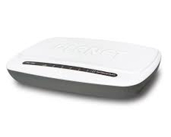 Prekidač PLANET 5-port 10/100Base-TX (10/100Mbps, 5-port RJ-45, 1Gbps, 384K, 9V DC)