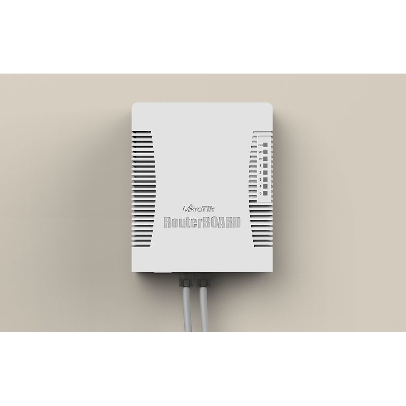 Router Mikrotik RB960PGS hEX PoE 800MHz CPU 128MB RAM 5×Gigabit LAN (4×PoE izlaz) SFP USB-9