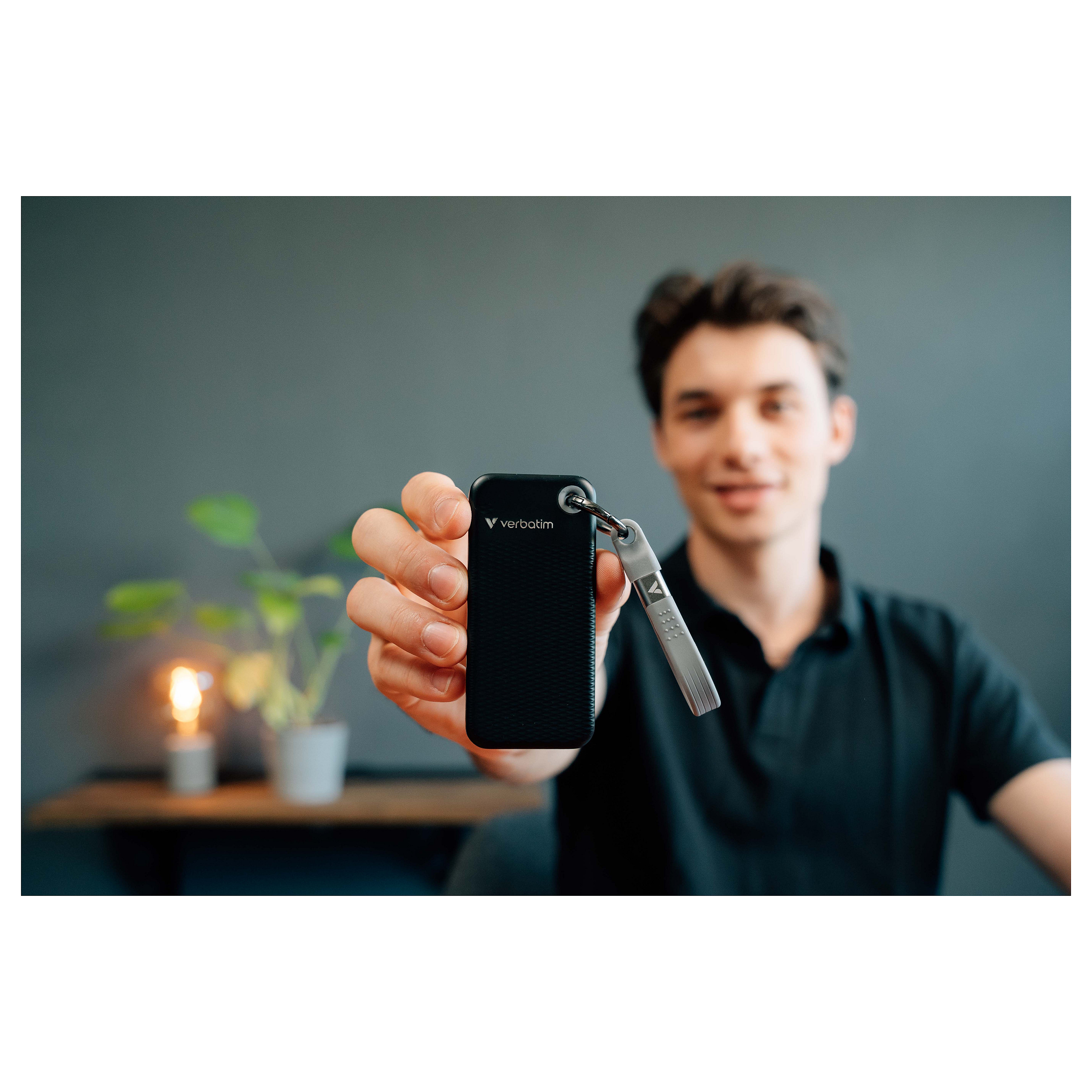 Vanjski disk VERBATIM Pocket 1TB SSD, USB 3.2 Gen2, Crna/Siva-4