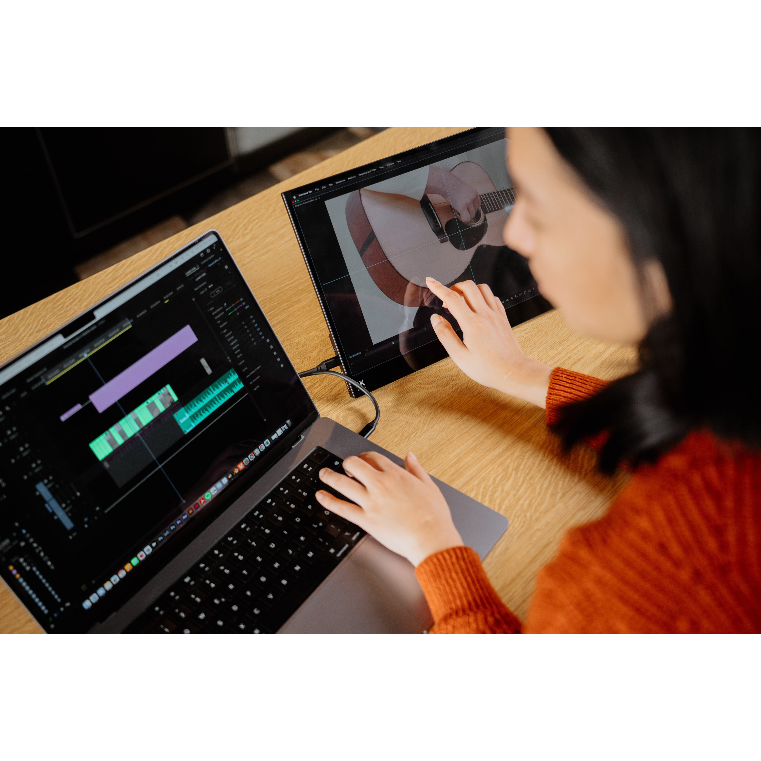 Monitor VERBATIM PMT-17-4K 17.3" 4K Ultra HD Metal Housing-2