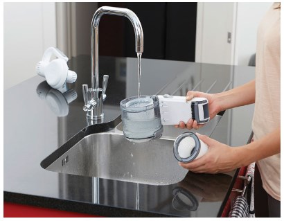 Ručni usisavač BLACK+DECKER PV1820L (bez vrećice, krom)-10