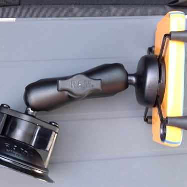 Set za montažu mobitela na vakuumsku bazu s zakretanjem RAM Mounts X-Grip-2