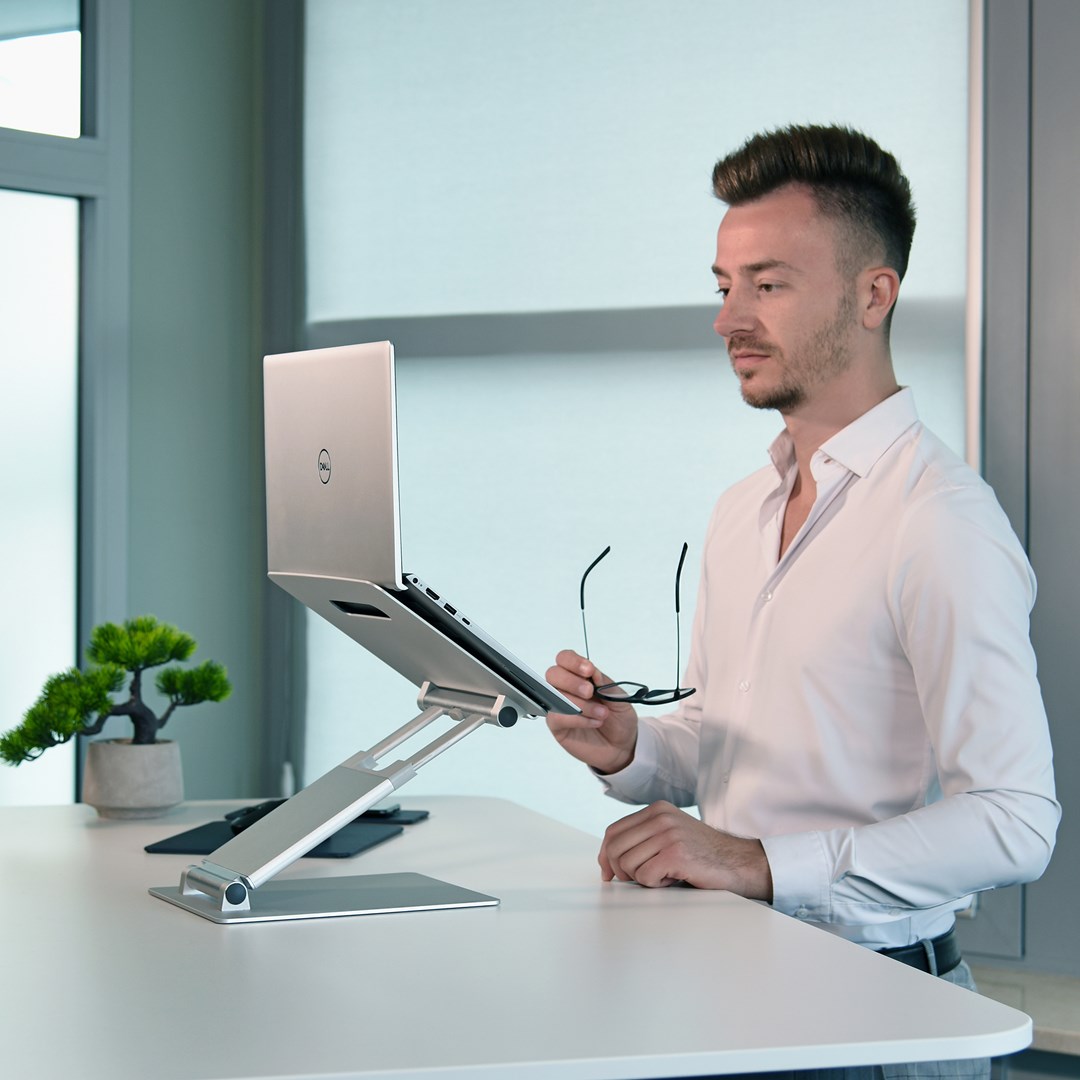 Stalak za laptop POUT Eyes3 Lift (podesivi) srebrni-26