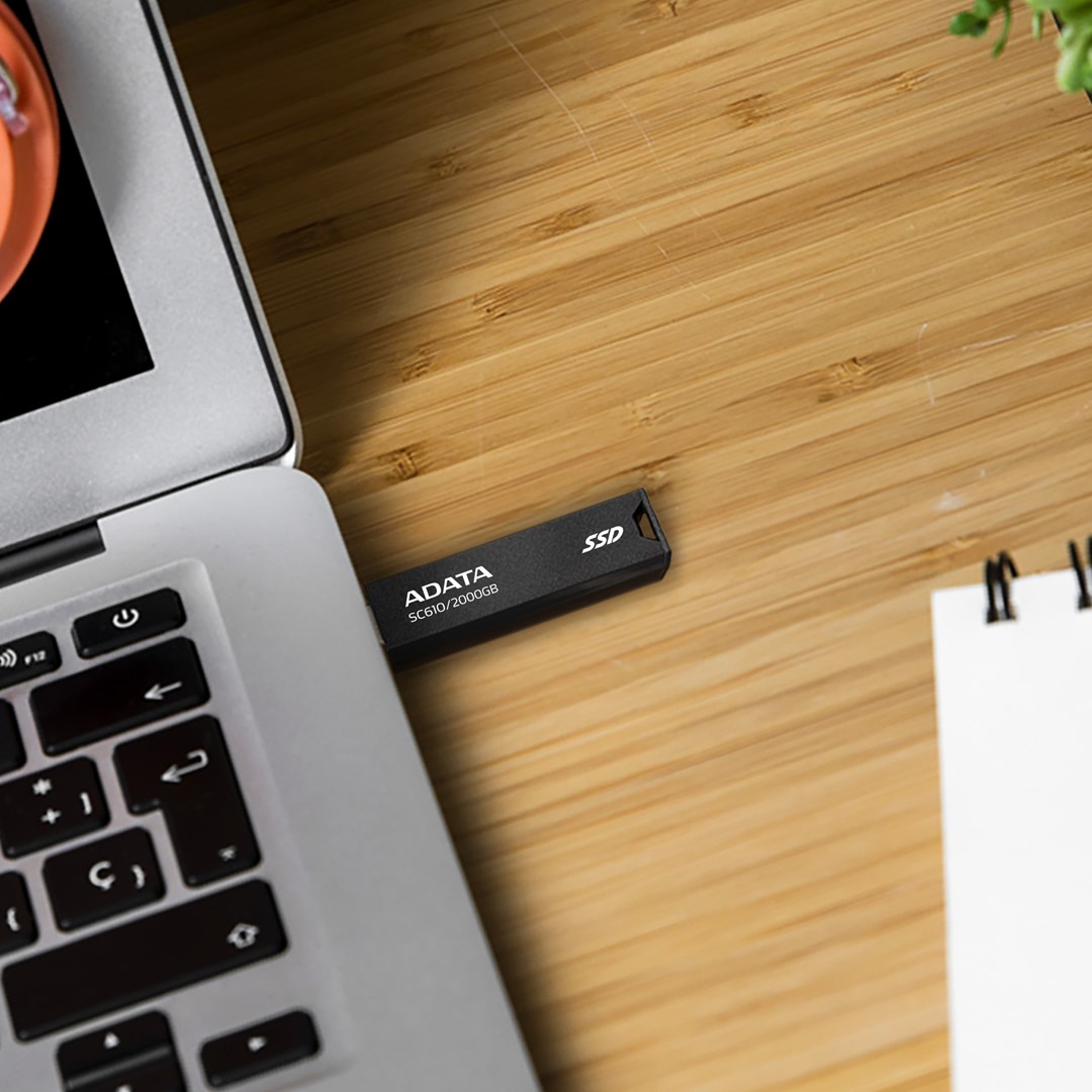 USB flash disk ADATA SC610 (2 TB, USB Type-A, 3.2 Gen 2 3.1 Gen 2) crni-3
