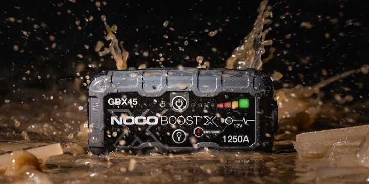 Starter za akumulator NOCO Boost X GBX45 (12 V, 1250 A, 31 Wh, Powerbank, LED)-4