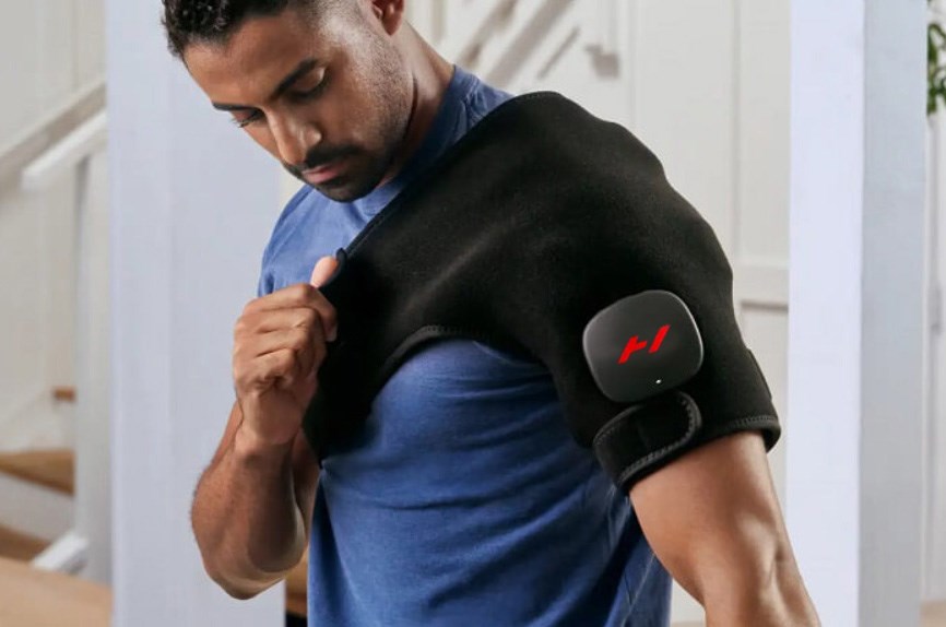 Masažer HYPERICE Venom 2 Shoulder Left (toplinski i vibracijski, 3 razine topline, Bluetooth, baterija do 3h, crna boja)-4