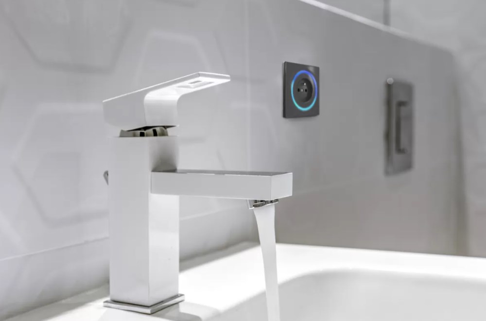 Pametna utičnica FIBARO Walli Outlet (antracit)-1