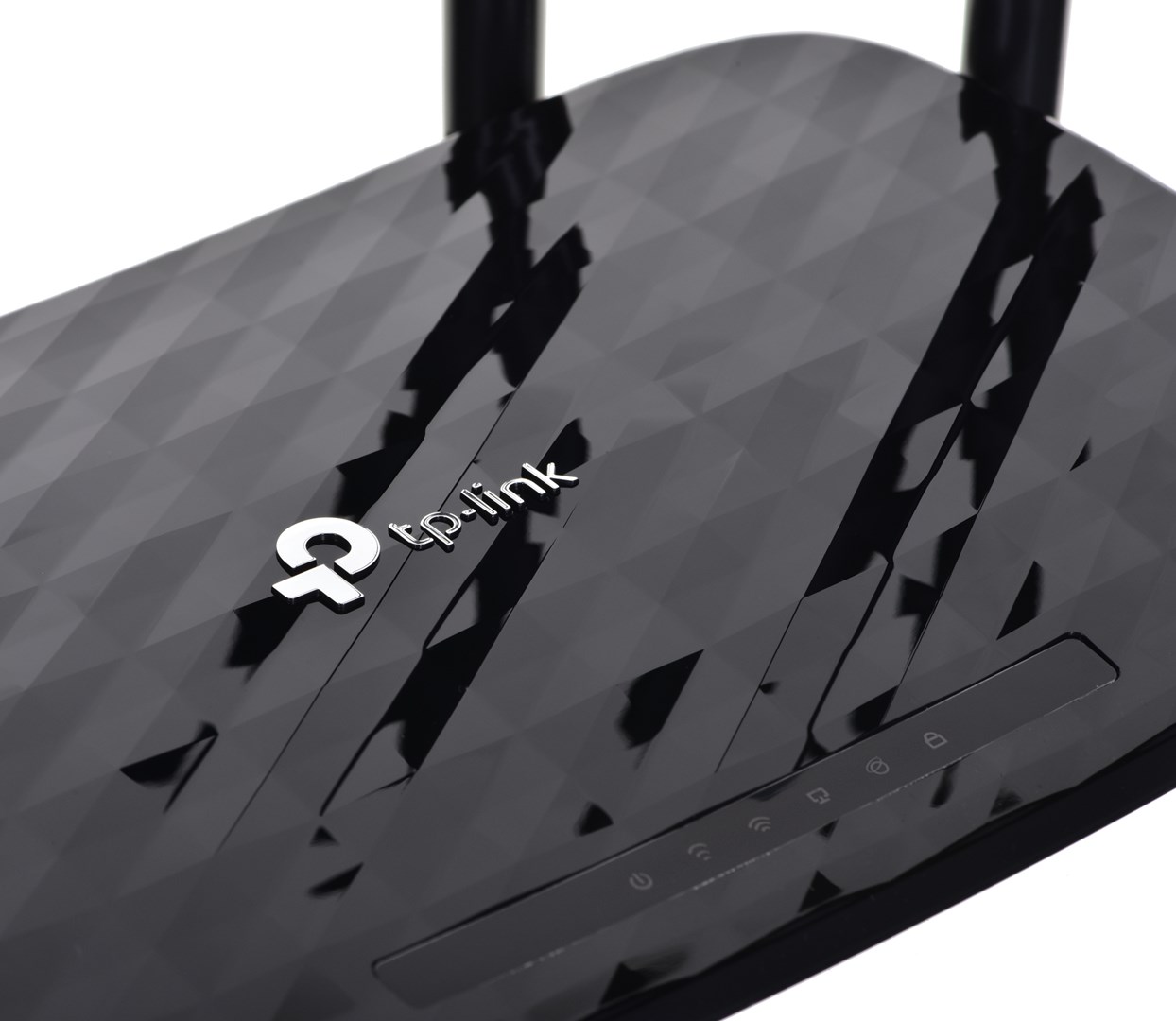 Wi-Fi Gigabit Router TP-LINK AC1300 (Dual-Band, 4× Antene, 1× Gigabit WAN Port + 3× Gigabit LAN Ports)