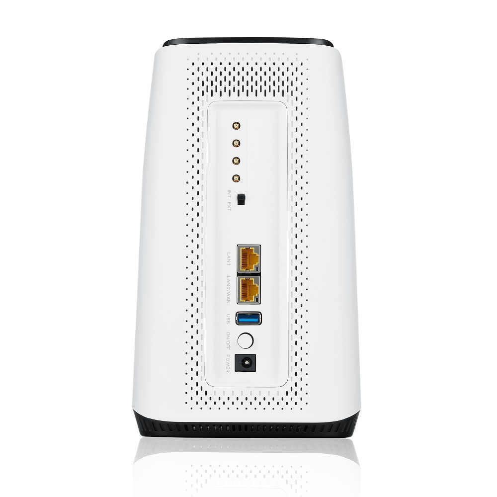 Bežični ruter Zyxel FWA510 (Multi-Gigabit Ethernet, tri-pojasni, 2.4 GHz / 5 GHz / 5 GHz, 5G crno-bijeli)-3