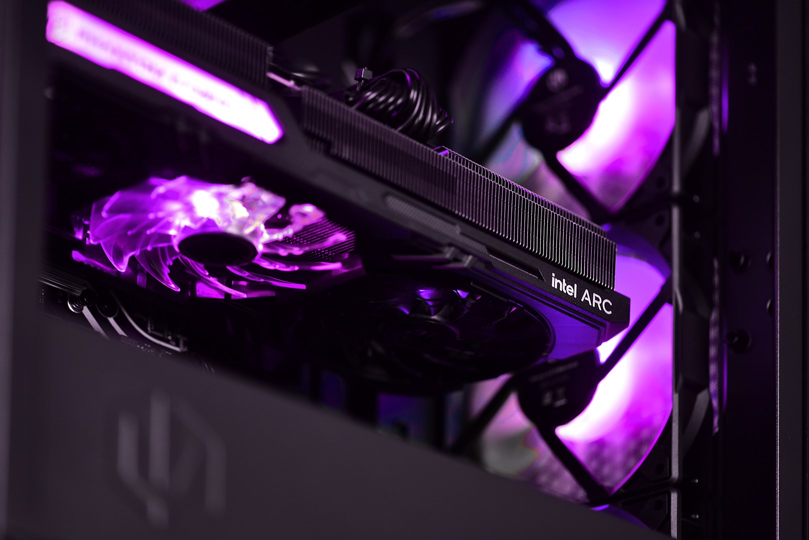 Računalo ACTINA (Midi Tower, AMD Ryzen™ 5 5600, 32 GB DDR4-SDRAM, 1 TB SSD) crna-6