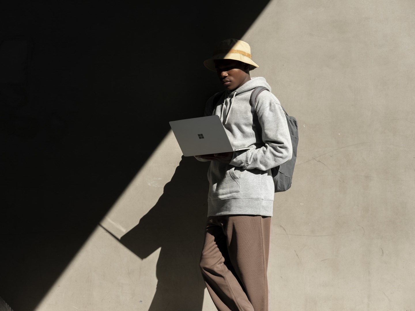 Laptop MICROSOFT Surface Go Intel® Core™ i5 i5-1035G1 31.6 cm (12.4") Touchscreen 8 GB LPDDR4x-SDRAM 256 GB SSD Wi-Fi 6 (802.11ax) Windows 10 Pro Platinum – internacionalna non HR tipkovnica-5