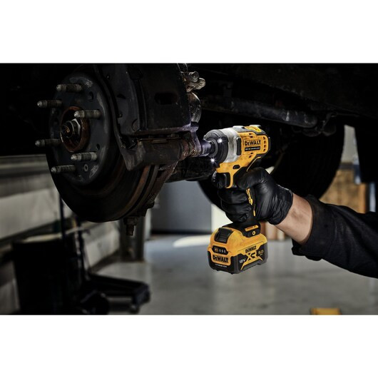 Bežični udarni ključ DEWALT DCF901P2-QW (1/2", 340 N·m, 12 V)-4