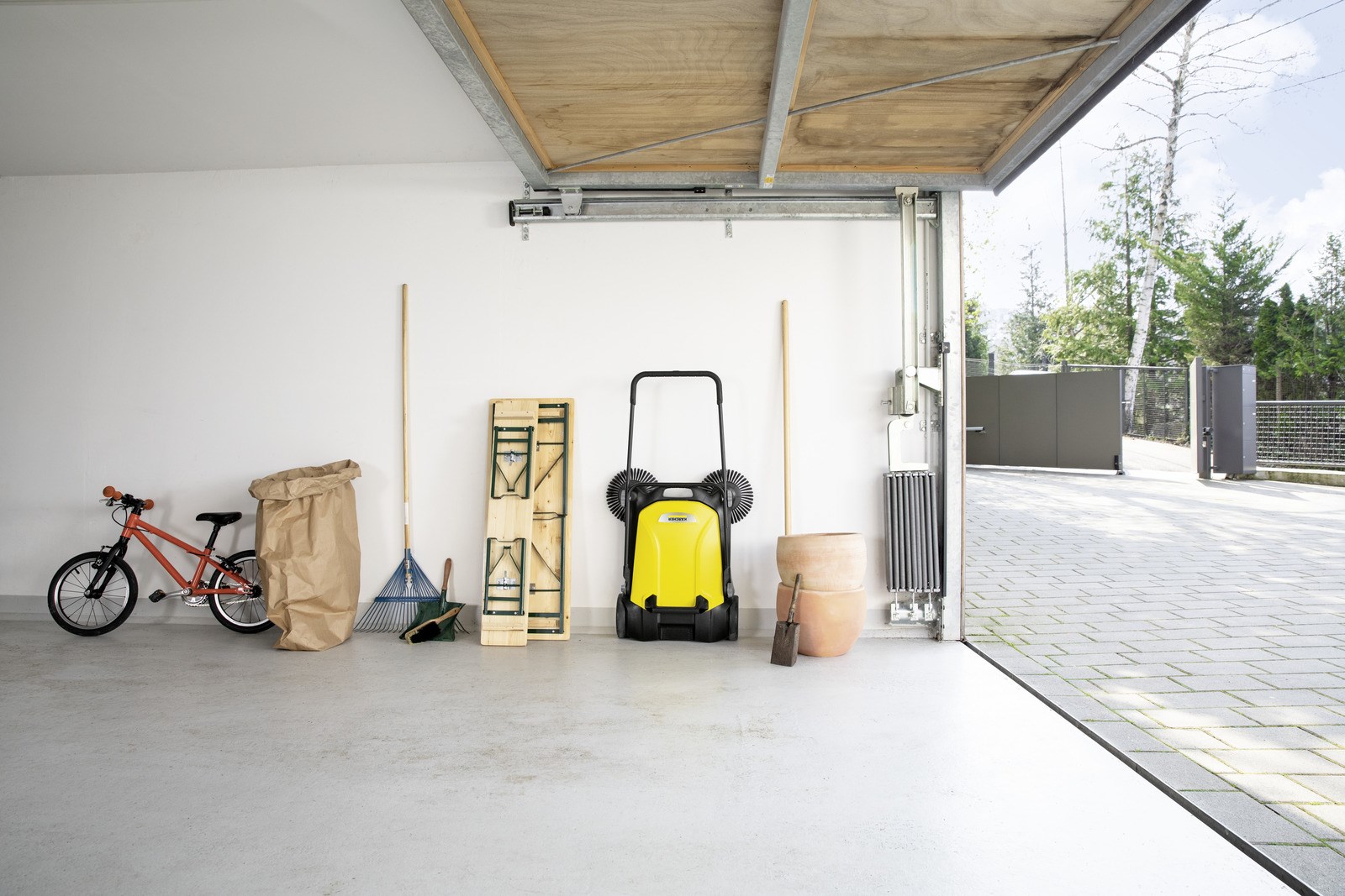 Kärcher S 4 Twin 2-in-1 sweeper Black, Yellow-9