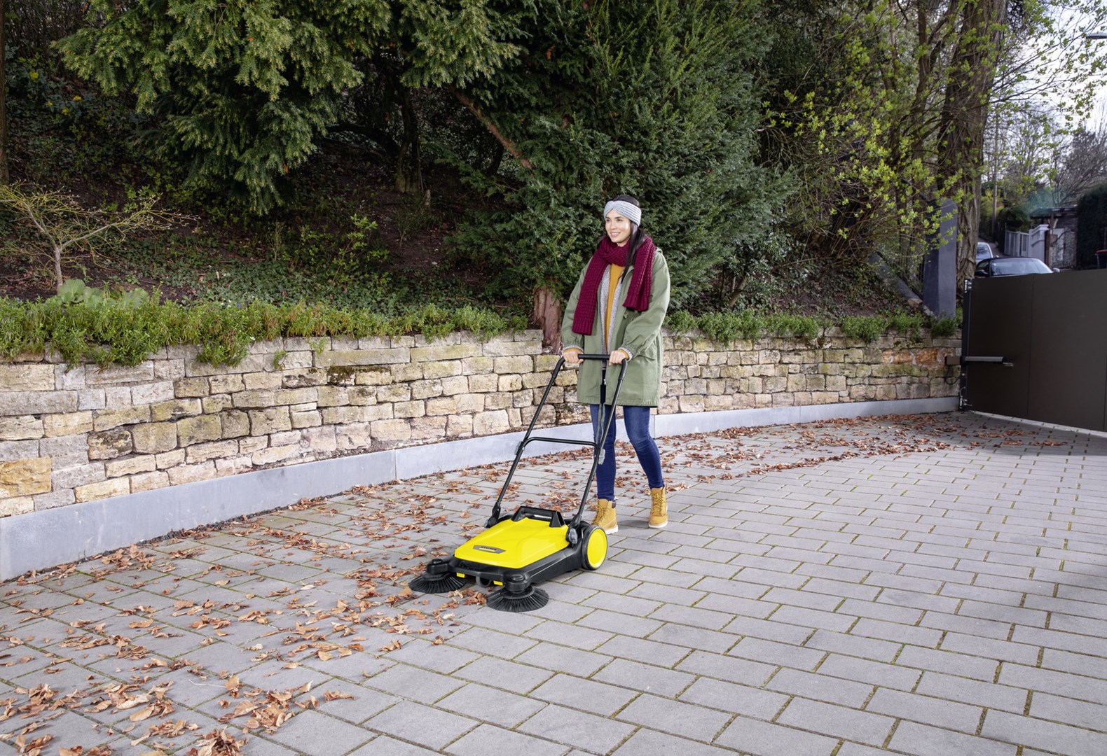 Kärcher S 4 Twin 2-in-1 sweeper Black, Yellow-6