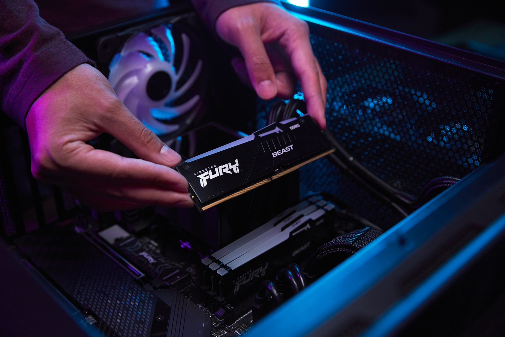 RAM KINGSTON FURY Beast 16GB 4800MT/s DDR5 CL38 DIMM (kit of 2, RGB)-7