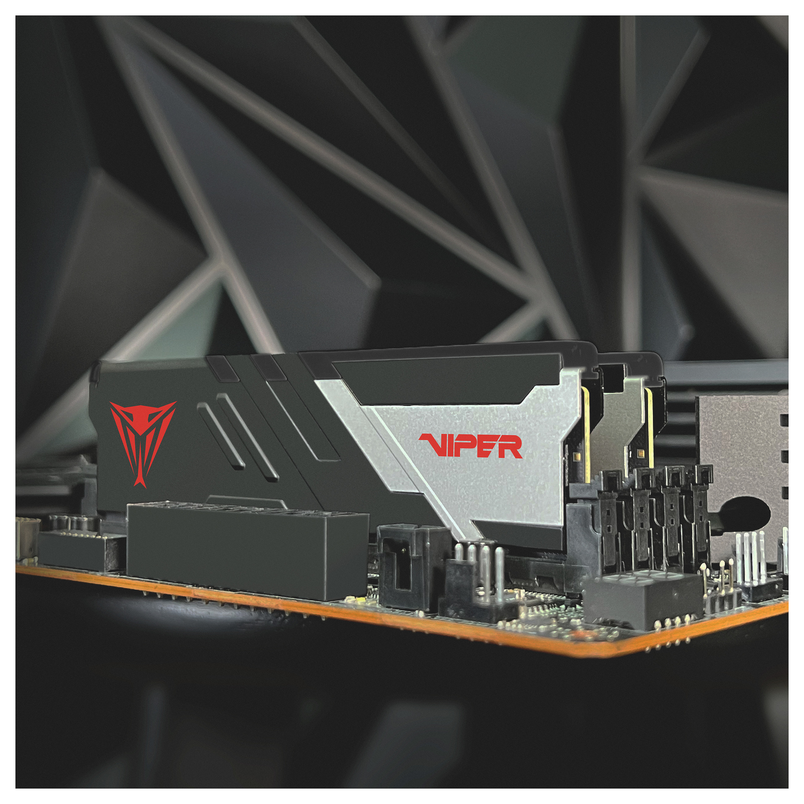 Memorijski modul PATRIOT Viper Venom PVV532G640C32K 32 GB (2 x 16 GB) DDR5 6400 MHz-6
