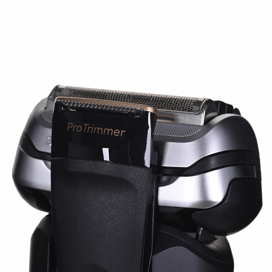 Brijaći aparat BRAUN Series 9 Pro+ 9590cc (Crni, Wet & Dry, Trimer)-11