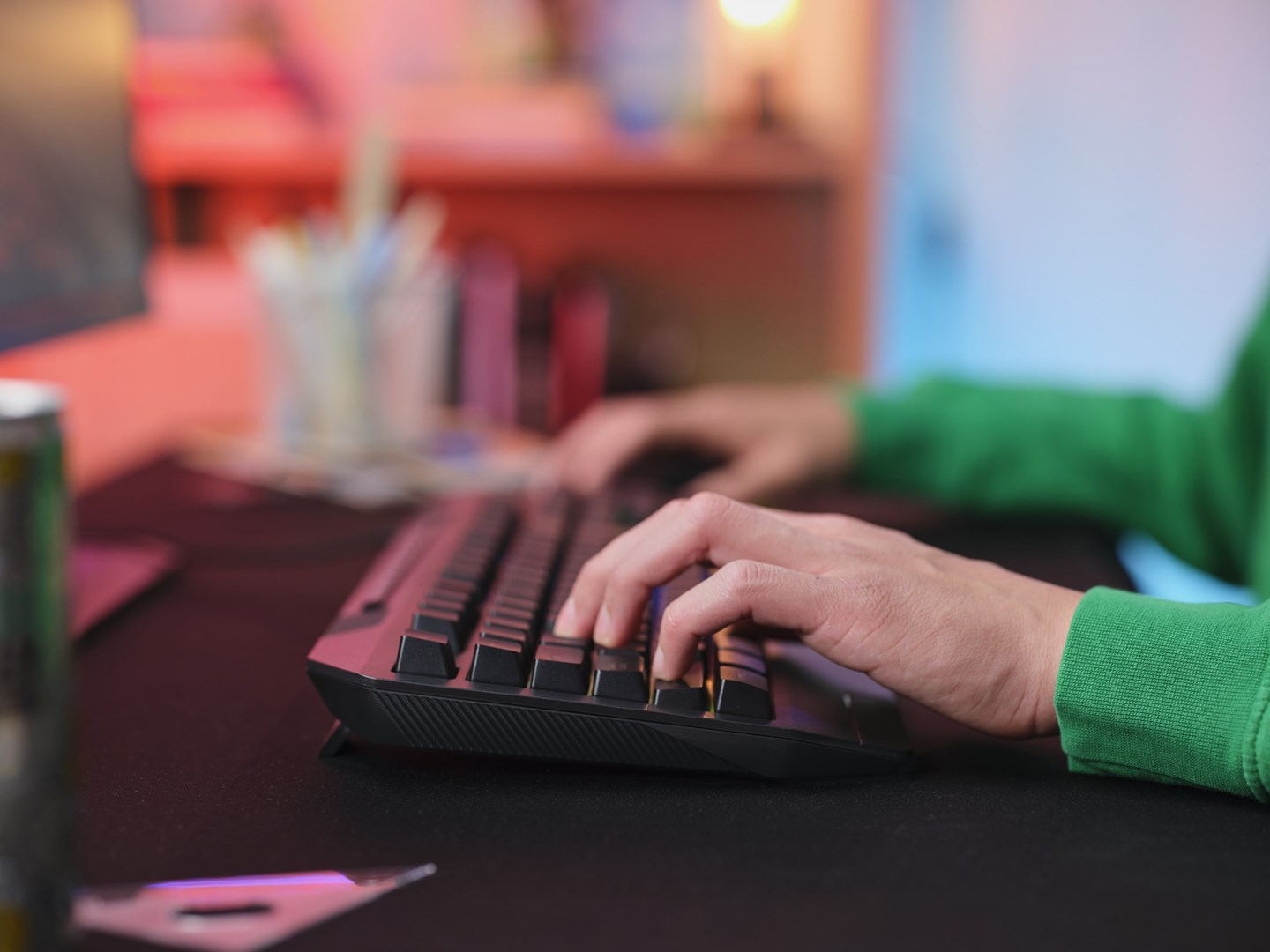 Tipkovnica TRUST GXT 836 Evocx žična gaming RGB, crna – internacionalna non HR tipkovnica-7