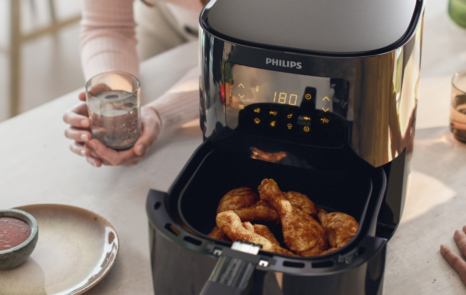 Philips Essential HD9252/70 fryer Single 4.1 L Stand-alone 1400 W Hot air fryer Black, Silver-18