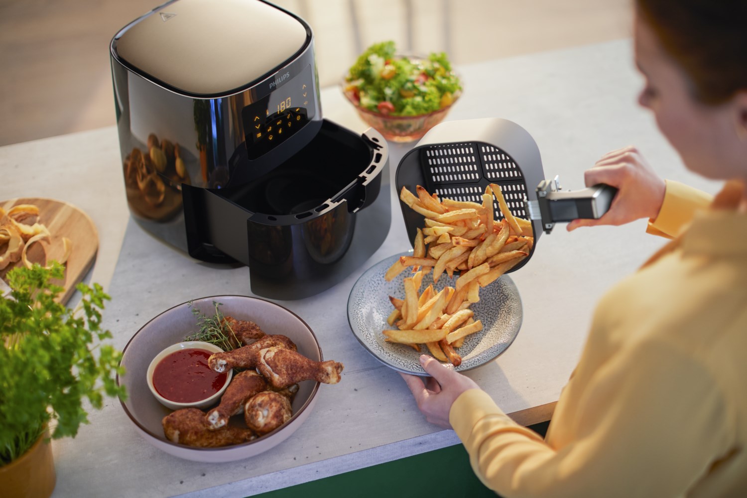Philips Essential HD9252/70 fryer Single 4.1 L Stand-alone 1400 W Hot air fryer Black, Silver-19