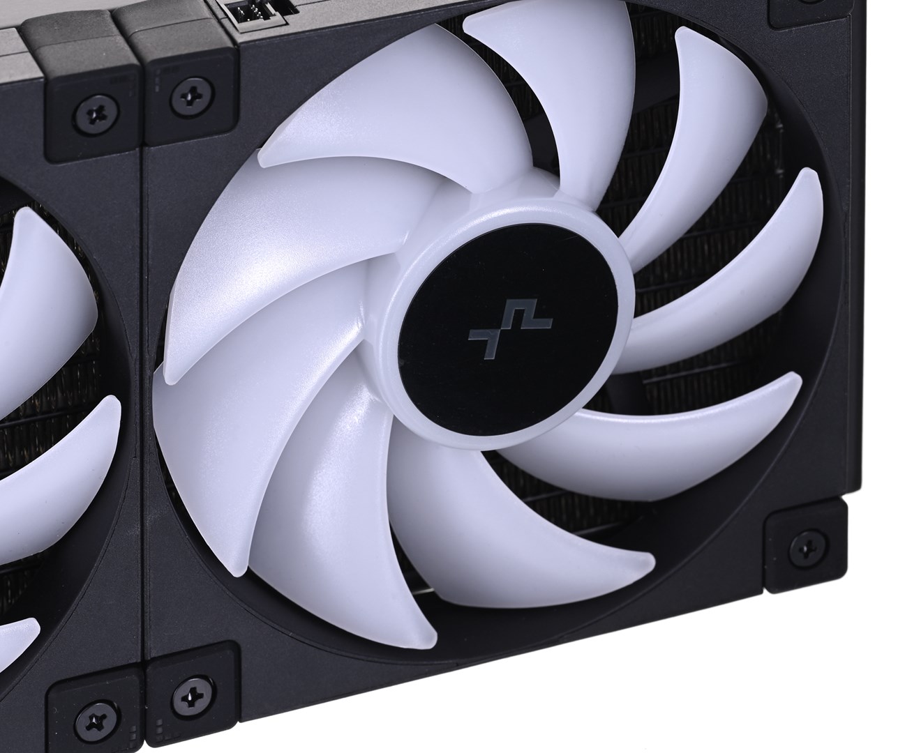 Vodeno hlađenje DEEPCOOL R-LD240 (240mm radijator, dva 120mm ventilatora)-12