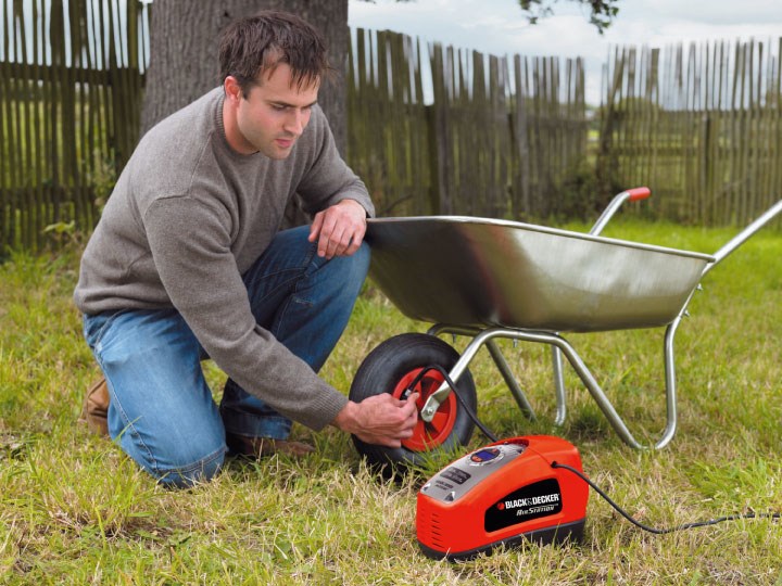 Auto kompresor BLACK+DECKER ASI200-XJ (crna boja)-4
