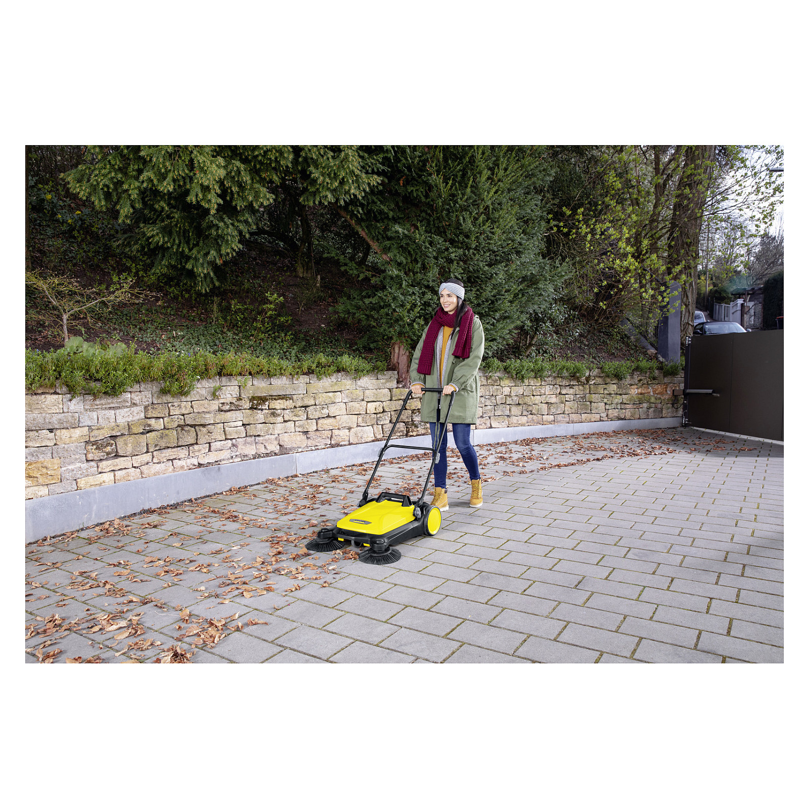 Stroj za metenje KARCHER S 4 TWIN-1