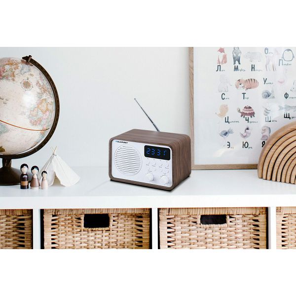 BLAUPUNKT FM PRIJENOSNI RADIO PP7BT, BT/FM/USB/AUX-2