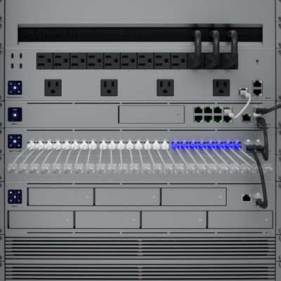 Mrežni uređaj UBIQUITI Pro Max 24 L3 2.5G (Ethernet 100/1000/2500, 1U, Siva)-7