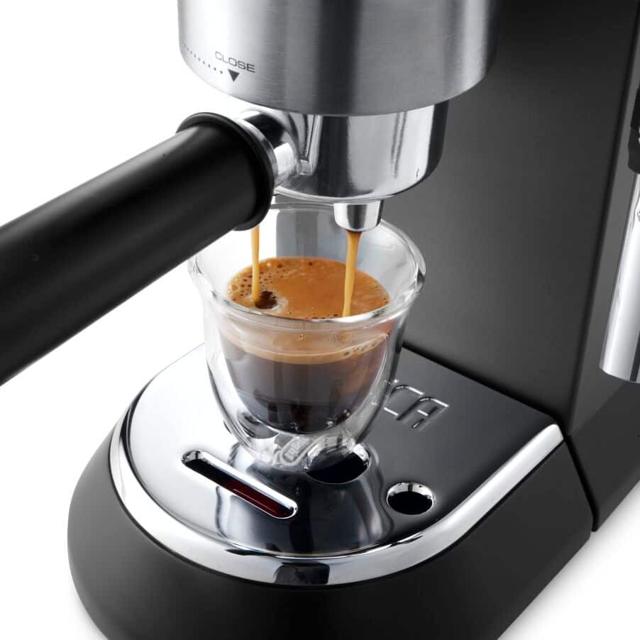 Aparat za kavu DE'LONGHI Dedica Style EC 685.BK (15 bar, 1,1 l, 1300 W, crni)-1