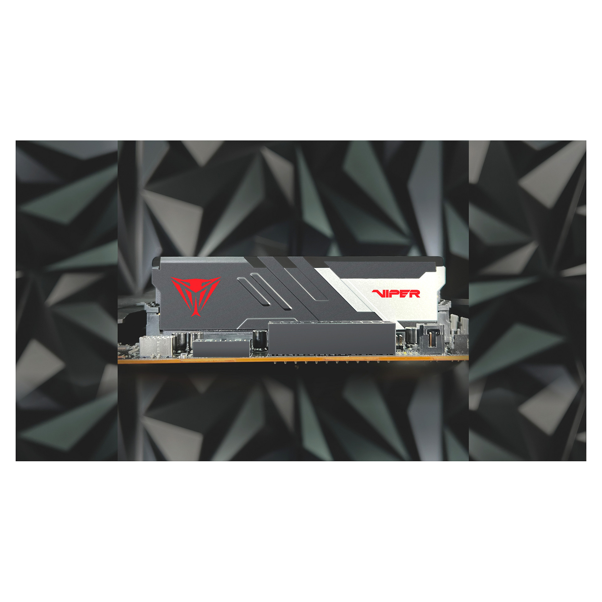 Memorijski modul PATRIOT Viper Venom 32 GB (2 x 16 GB) DDR5 6000 MHz CL30 XMP3-4