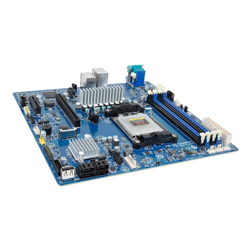 Ploča glavna GIGABYTE MC13-LE0 AM5 AMD Epyc 4004/Ryzen 7000 B650E (4xDIMM, 4x SATA, 1xM.2, 2x1Gbe, IPMI, mATX)-4