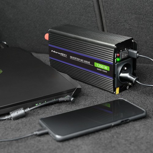 Qoltec Monolith power adapter/inverter Auto/Indoor 600 W Black-2