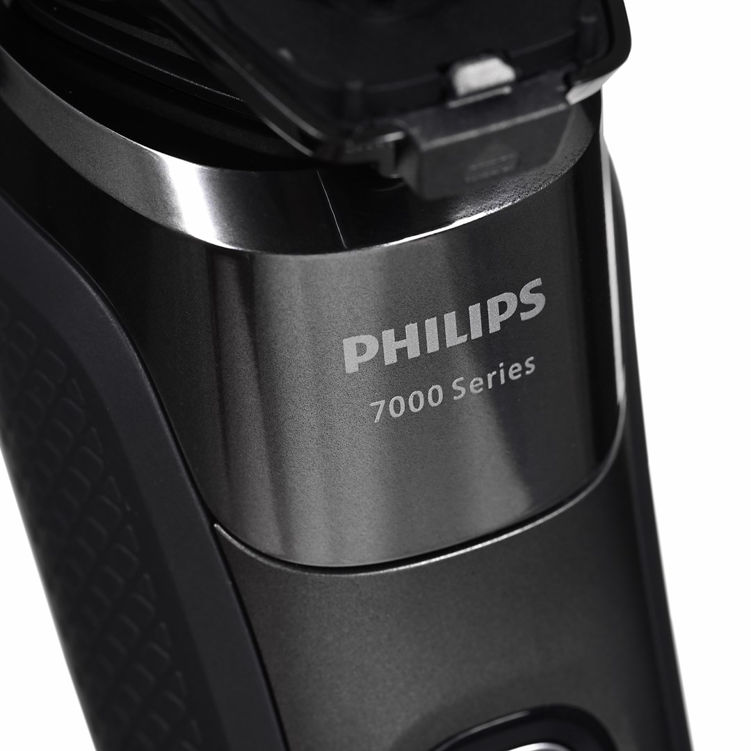 Električni brijač PHILIPS SHAVER Series 7000 S7887/55 (Wet and Dry)-8