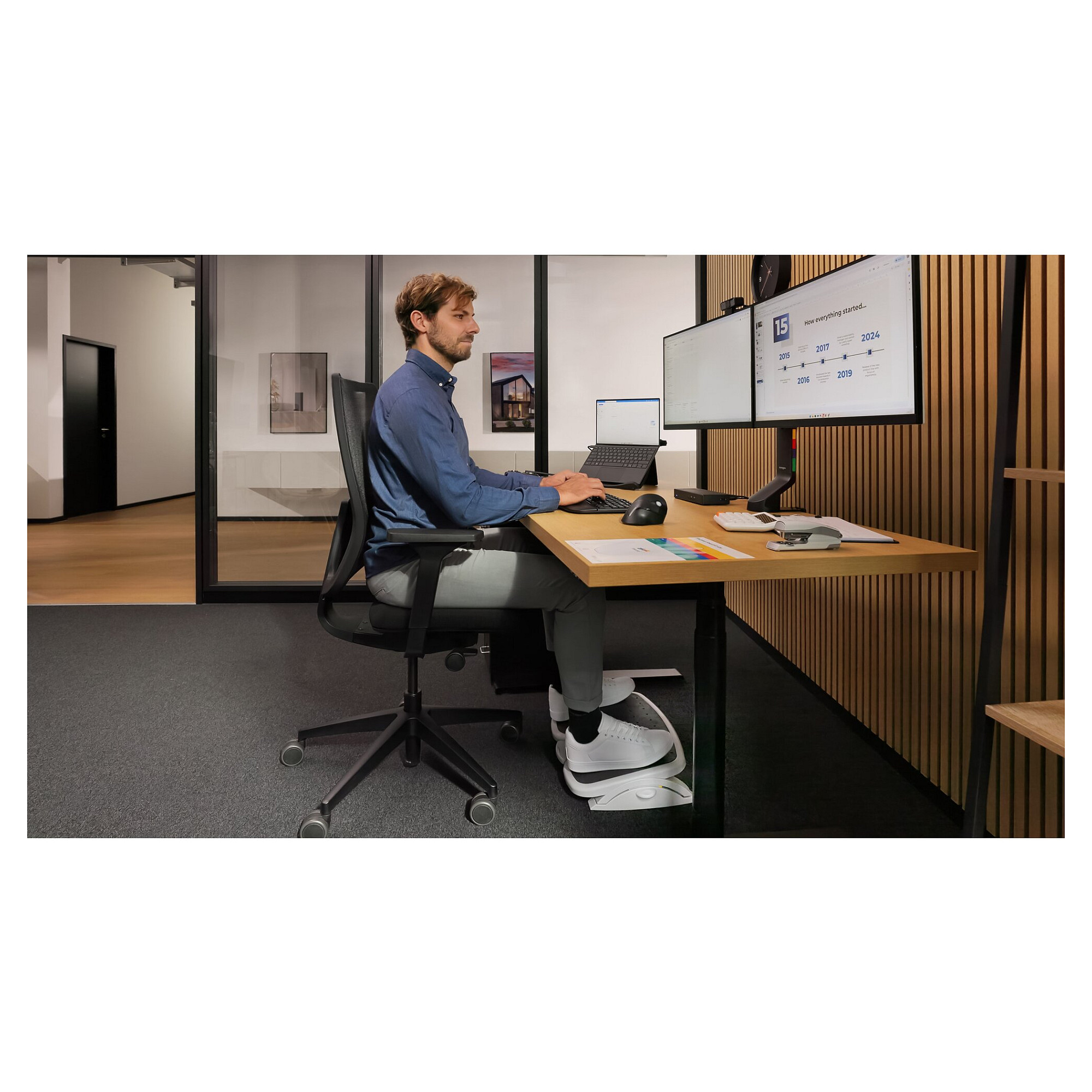 Podloga za hlađenje laptopa KENSINGTON SmartFit Easy Riser crna-13
