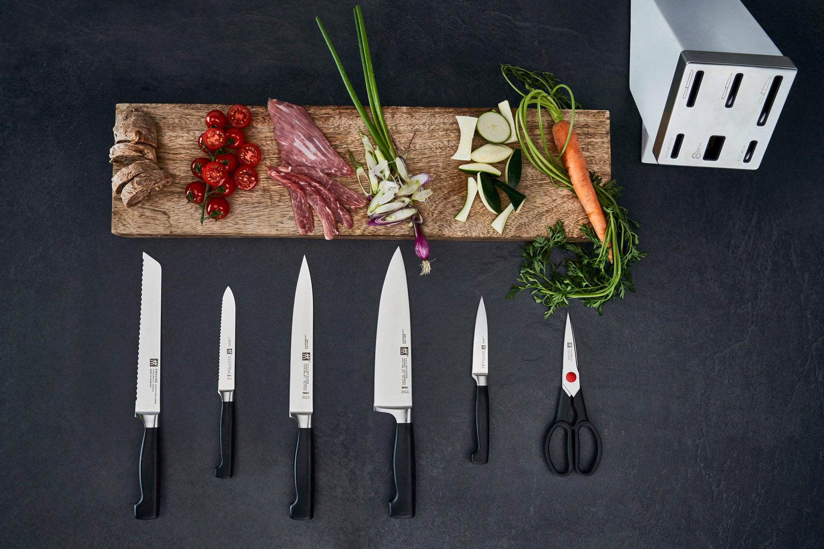 Set noža i pribora s blokom ZWILLING FOUR STAR (35148-207-0, 7 komada bijeli)-9