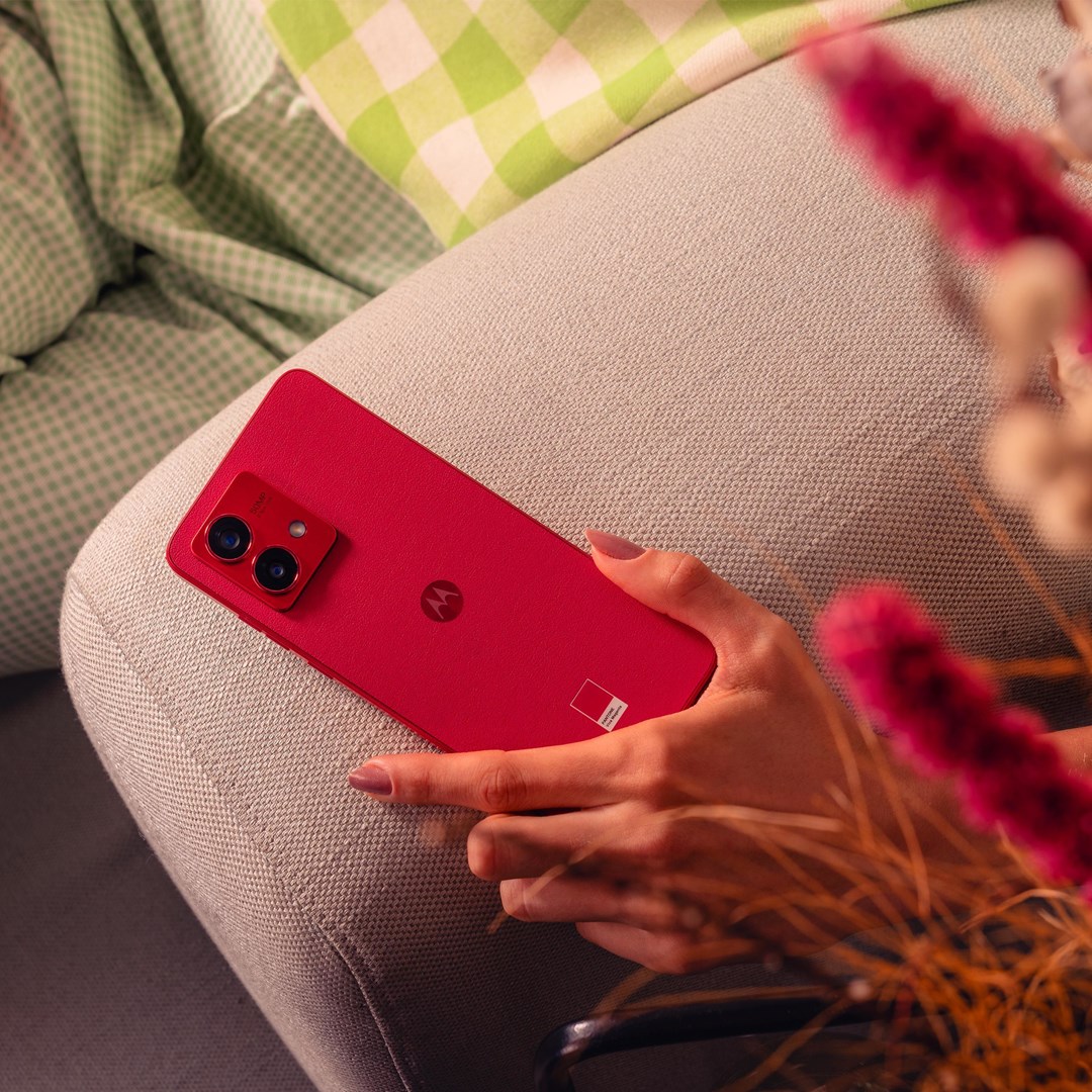 Smartfon Motorola Moto G84 5G 8/256 Viva Magenta-4