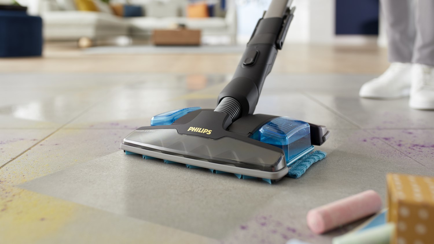 Philips 8000 Series Aqua Plus XC8349/01 Cordless Vacuum-7