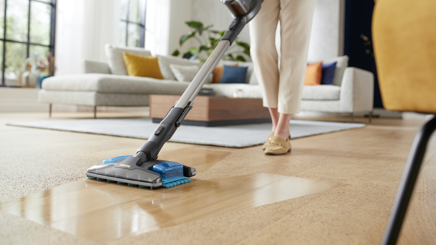 Philips 8000 Series Aqua Plus XC8349/01 Cordless Vacuum-49