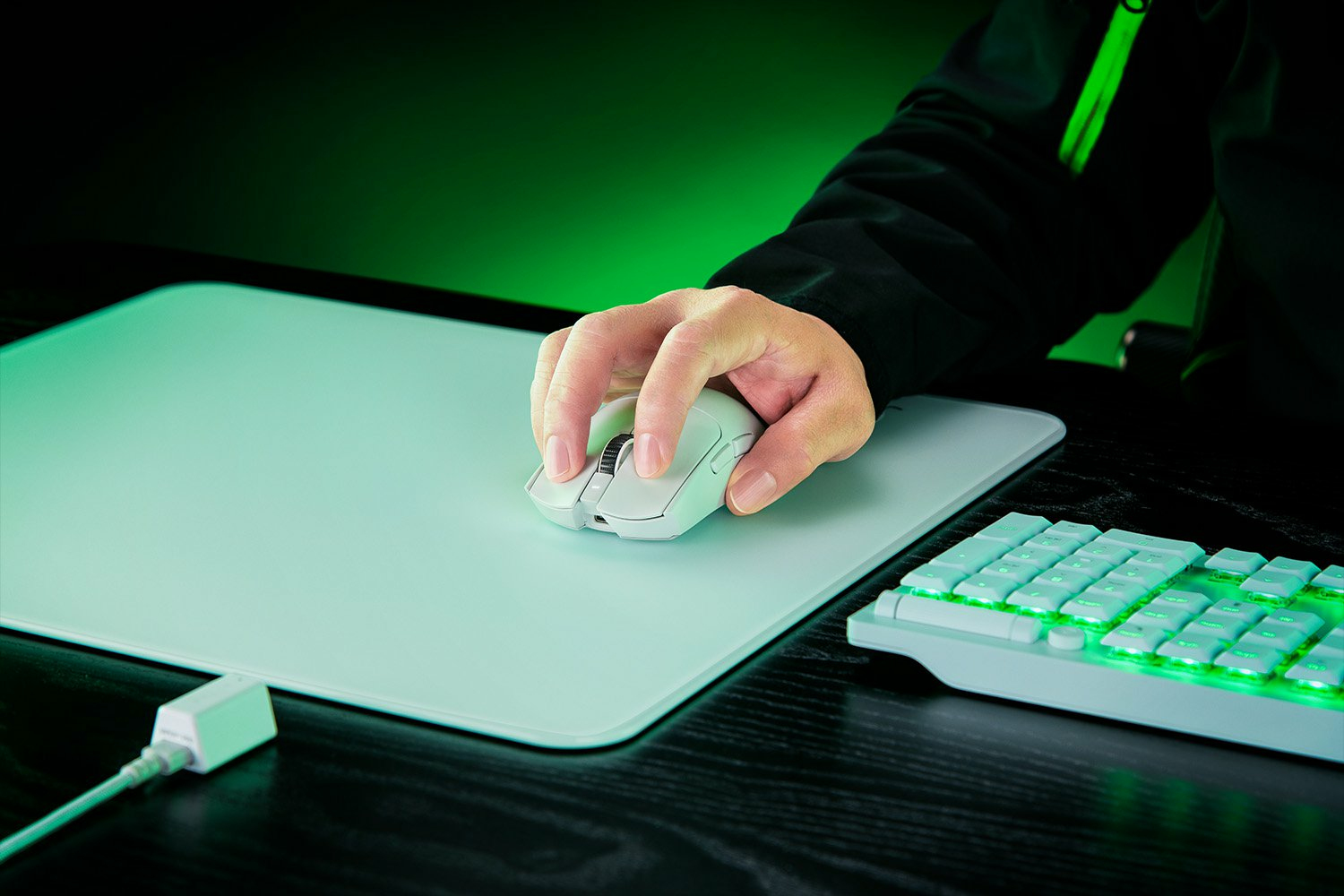 Razer Viper V3 Pro Wireless Esports Gaming Mouse - White-7