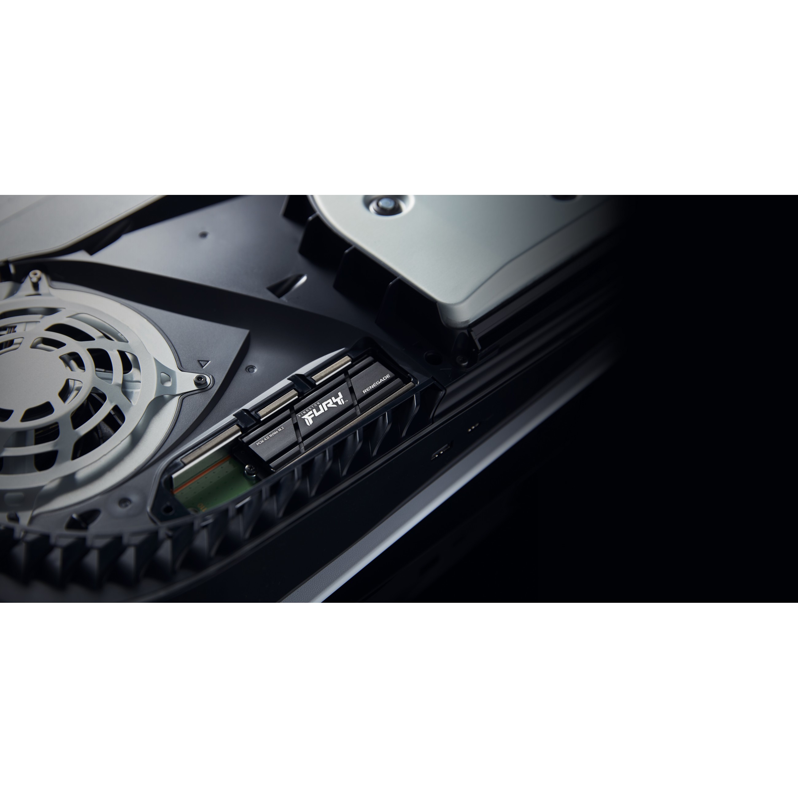 SSD KINGSTON FURY Renegade 4TB s hladnjakom, M.2 2280, PCIe 4.0 NVMe, Brzina čitanja/pisanja 7300/7000MB/s, Slučajno čitanje/pisanje 1000K/1000K IOPS-7