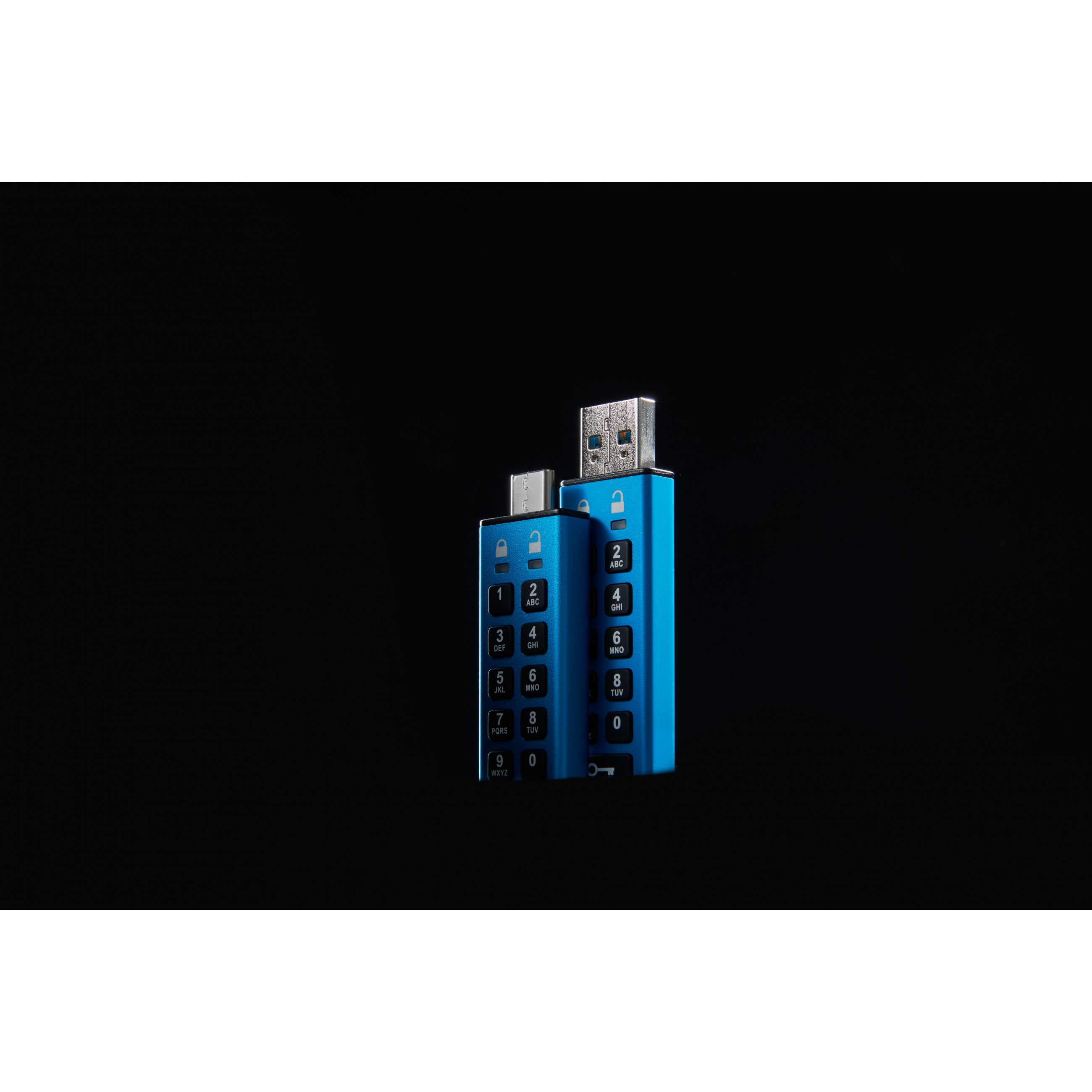 USB stick KINGSTON 32GB IronKey Keypad 200C FIPS 140-3 Lvl 3 AES-256-6