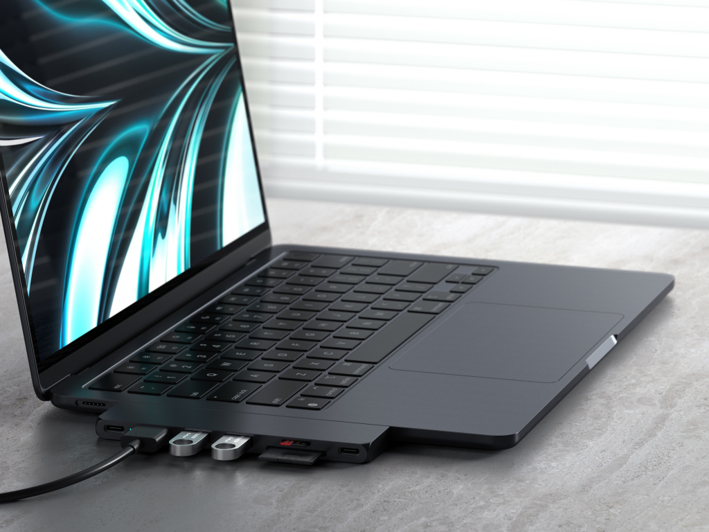 Satechi PRO HUB SLIM (1xUSB4,1xHDMI,2xUSB-A,SD/MicroSD,UHS-I up to 104MB/s, SD/SDHC/SDXC up to 2TB,1xUSB-C) - Midnight crna-1
