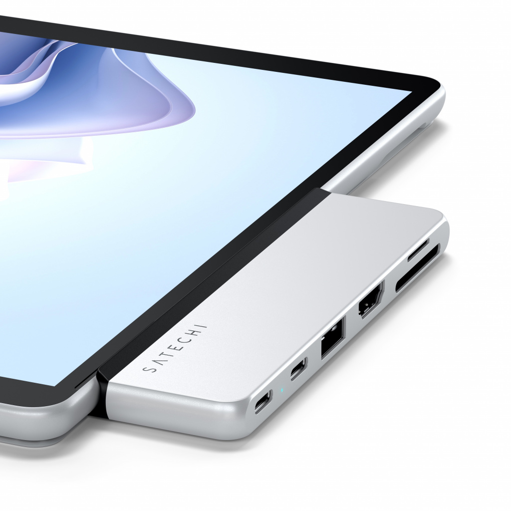 USB-C HUB SATECHI za SURFACE PRO 9 (1x USB4 Pass-through Port 100W PD, 1x 6K/60Hz ili Dual 4K/60Hz Video 40Gbps,2x USB-C 3.2 Gen 2 Port, 1x USB-A 3.2 Gen 2, HDMI 2.0 Port (4K/60Hz) SD/microSD)-4